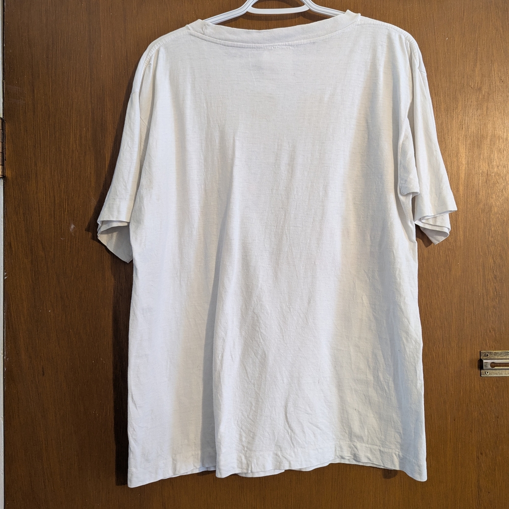 USA Graphic T-Shirt in White and Blue - Picture 9 of 9